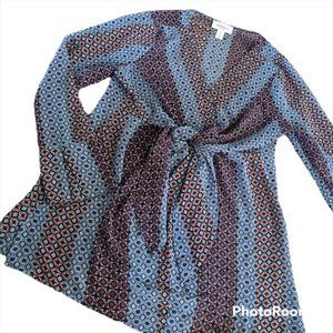 MOTHERHOOD MATERNITY SEMI SHEER PATTERNED BLOUSE, TIE FRONT, FLARE SLEEVE, SZ: M